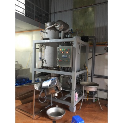 MÁY LÀM ĐÁ VIÊN 3 Tấn