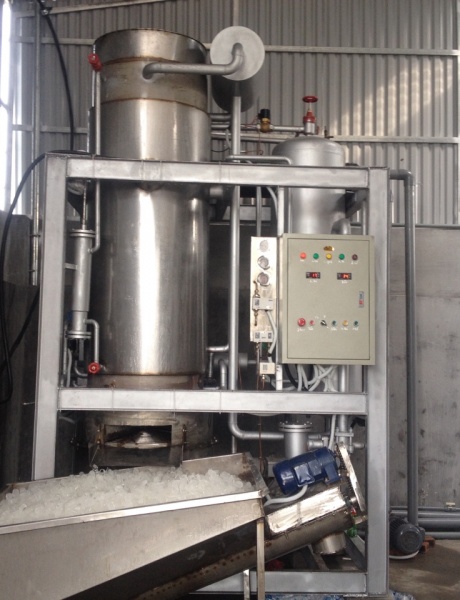 Máy làm đá viên 6 tấn Máy làm đá viên 6 tấn